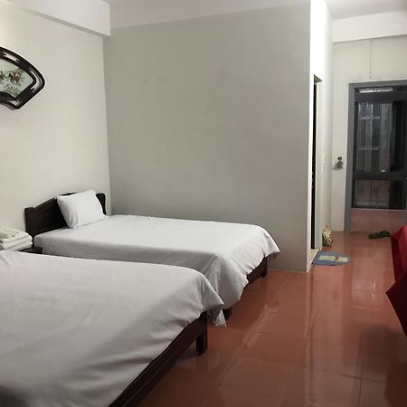 Anh Anh Hotel Bac Ha  Exterior photo